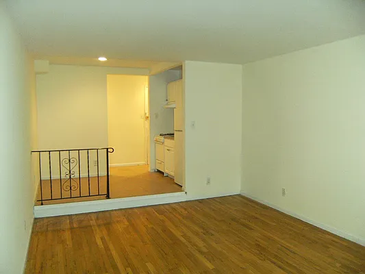 Rented by City Connections Realty | media 22