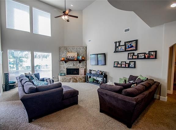 2nd image of 2204 Tuscany Dr