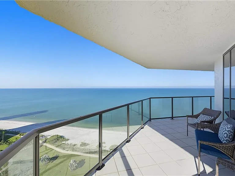 4901 Gulf Shore Blvd N #2101 — Photo 2