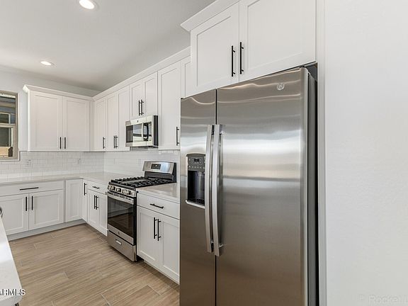 6th image of this home