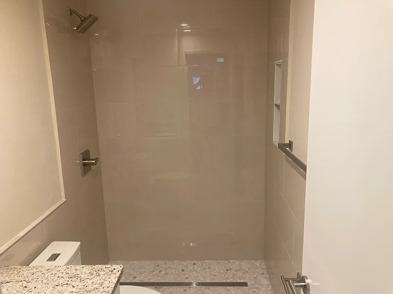 3214 Glenridge Dr — Photo 17