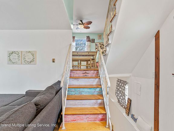 5th image of 1676 S Railroad Ave