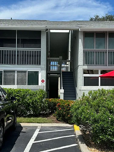 933 Sonesta Ave NE Photo 1