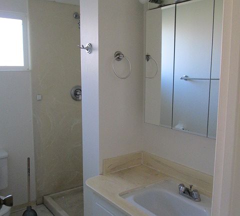 4th image of 2009 Southwood Dr
