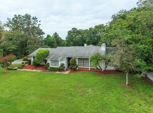 2226 Country Club Rd, Eustis, FL 32726