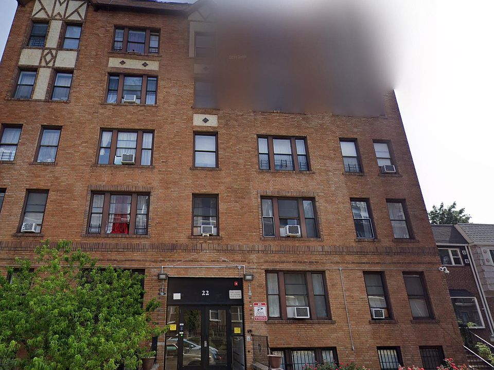 2nd image of 25 Gifford Ave APT D7