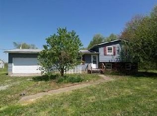 5142 John Thomas Rd, Ravenna, OH 44266