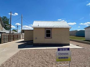 1135 L St, Gering, NE 69341