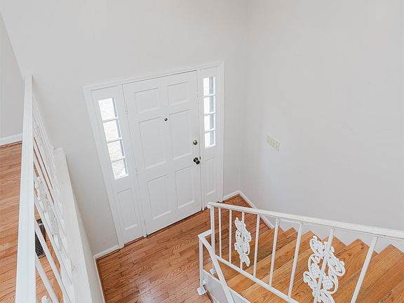 5th image of 4616 Wooddale Ln