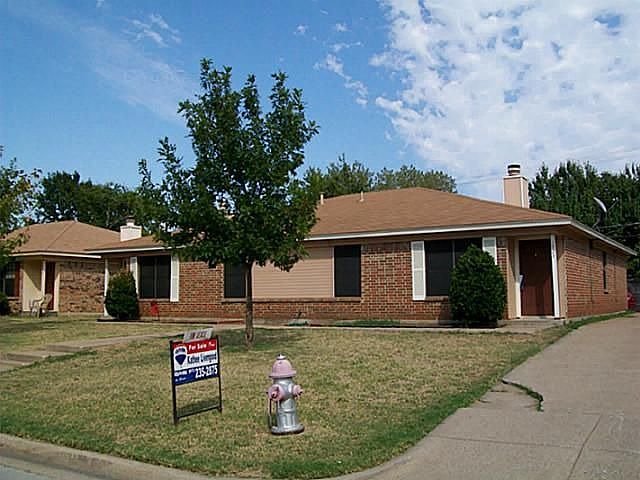1st image of 1921 Tanglewood Dr