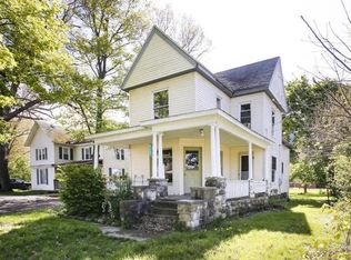 822 S Kalamazoo Ave #1, Marshall, MI 49068
