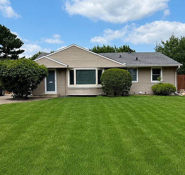 8442 Haeg Dr — Photo 1