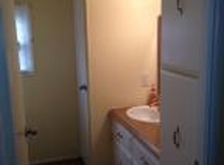 13 Lakewood Dr, Pittsfield, MA 01201