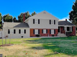 23294 Esperanza Dr, Lexington Park, MD 20653