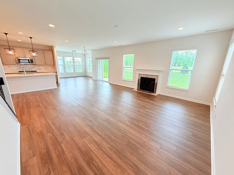 4030 Omaha Dr — Photo 19