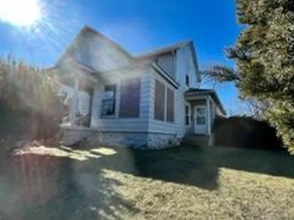 1026 S Milwaukee St, Jackson, MI 49203