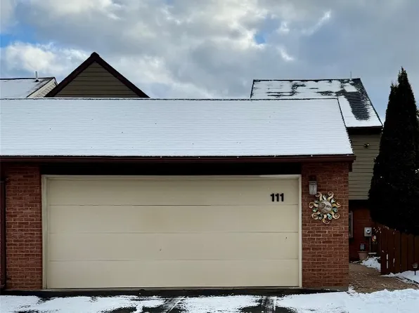 111 Patio Dr, Endwell, NY 13760