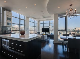 1155 Seymour St #1A, Vancouver, BC V6B1K2