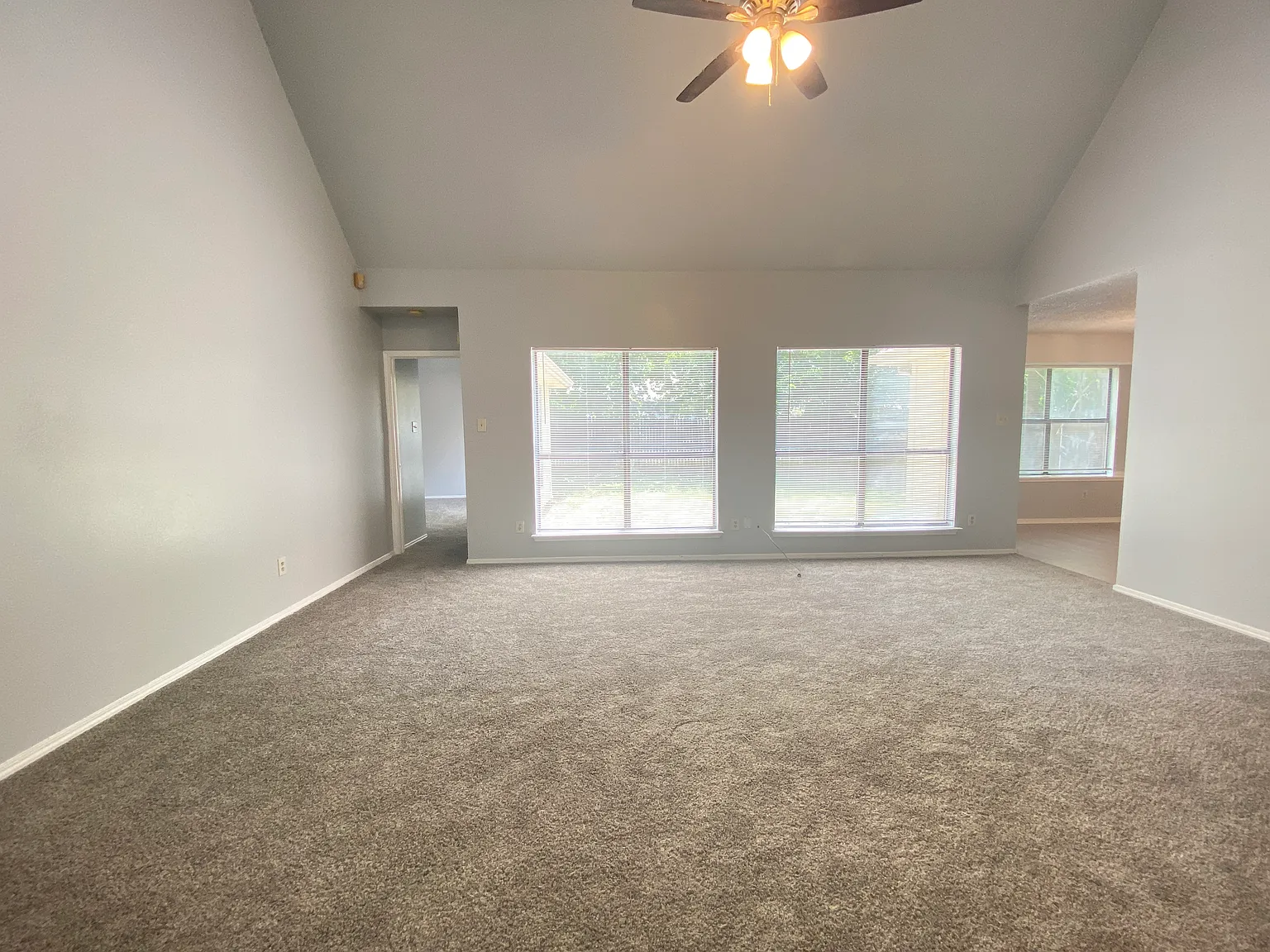 3 bed, 1522 sqft, $2,100 — Photo 3