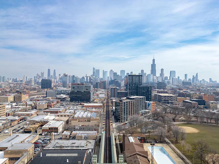 The Thompson at Fulton Market — Photo 38