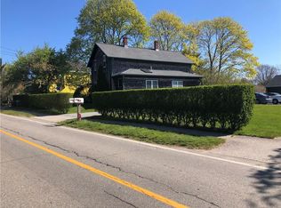 102 Third Beach Rd, Middletown, RI 02842