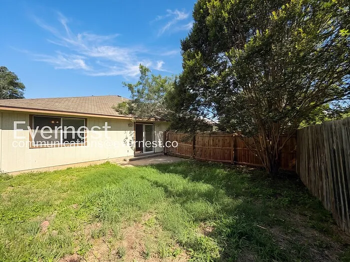 202 Tamara Dr #B — Photo 9