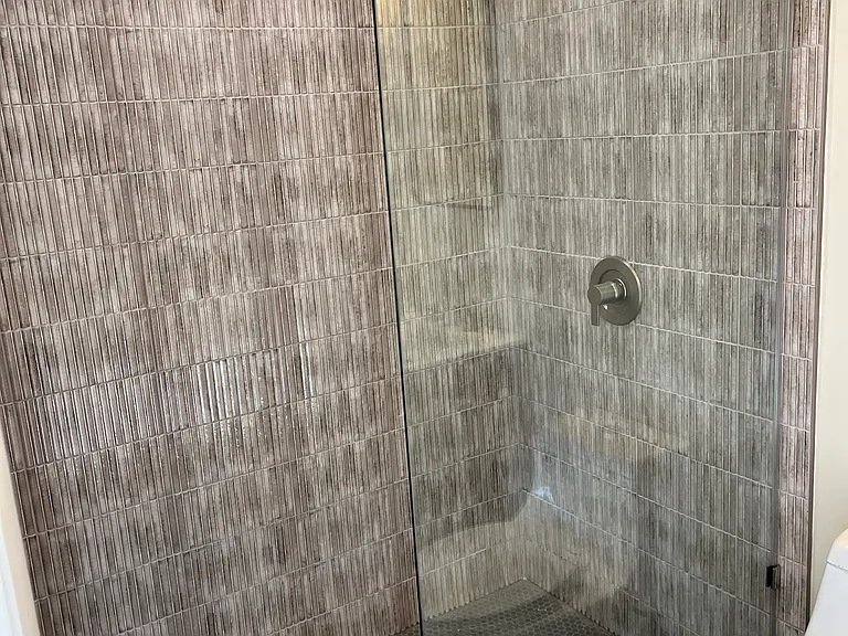 31 Jarrett St #33 — Photo 3