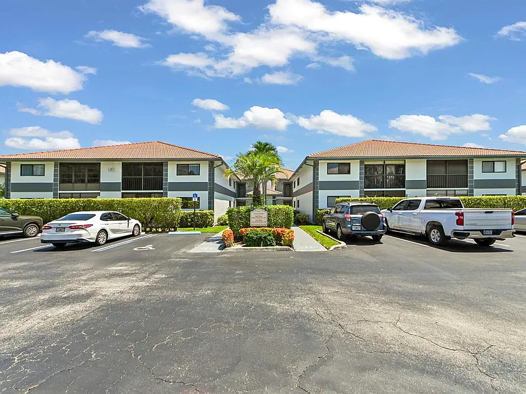 15234 Lakes Of Delray Blvd #276 — Photo 25