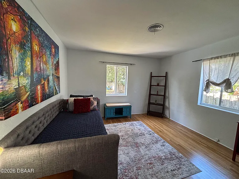 43 Warwick Ave — Photo 28