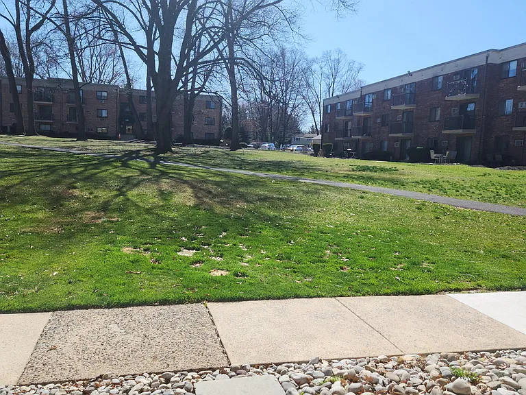 1575 W Street Rd #911 — Photo 3