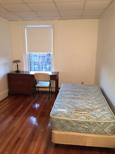 854 Beacon St #6 Photo 1