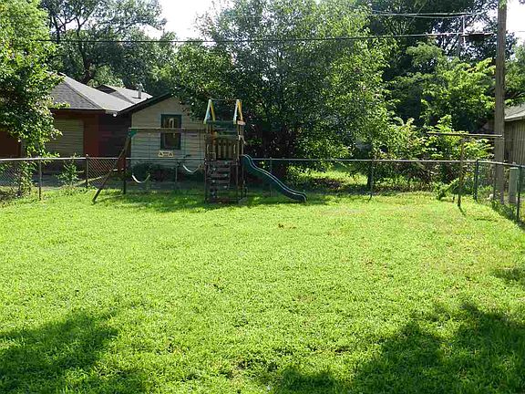 5th image of 405 S Alleghany St