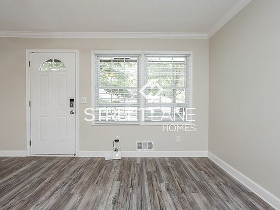 4th image of 2893 Lakemont Pl SW