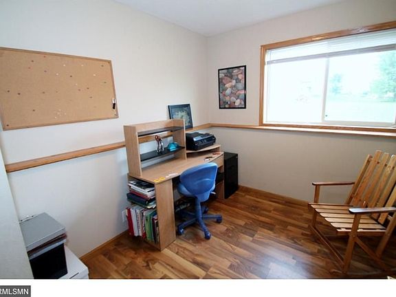 5th image of 315 North Ln
