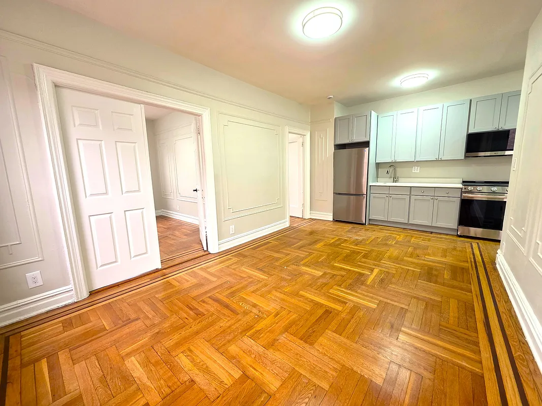 296 East 92nd Street 2F