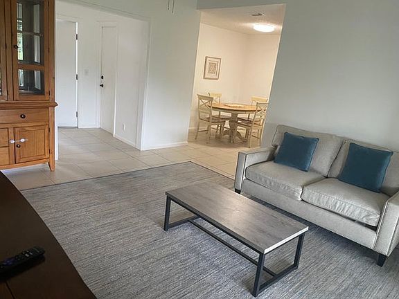 4th image of 12726 Spinnaker Ln