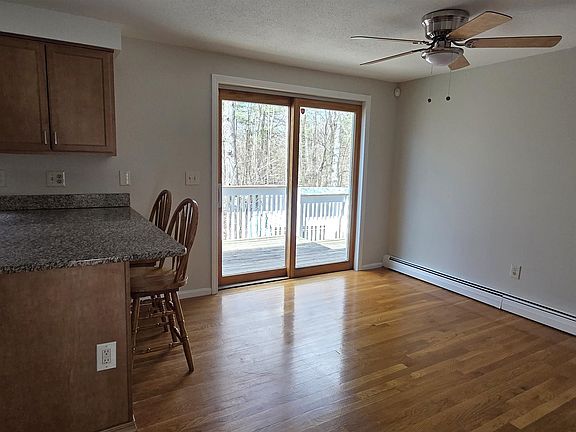 5th image of 15 Bonnie Ln #R