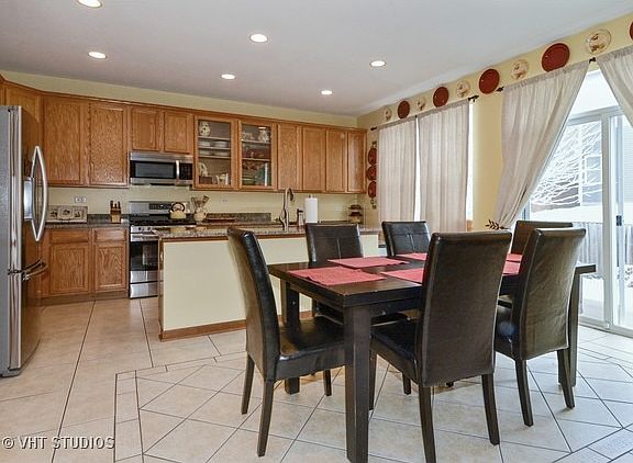 4th image of 266 Pleasant Plains Dr