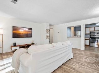 1001 Churchill Downs Ct APT H, Charlotte, NC