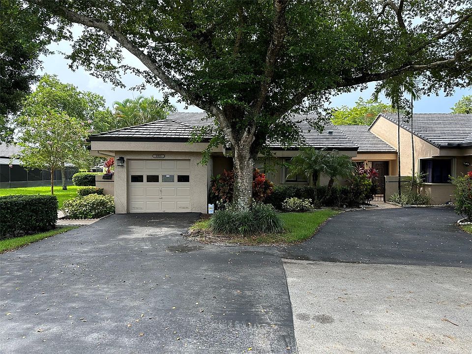 1st image of 9373 Chelsea Drive #0