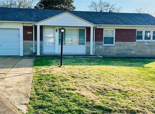4400 Mohegan Dr, Saint Louis, MO