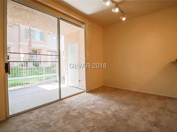 5th image of 251 S Green Valley Pkwy Unit 1013
