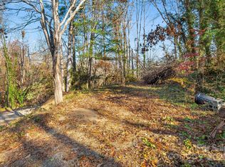 99999 Lamplighter Ln #A, Weaverville, NC 28787