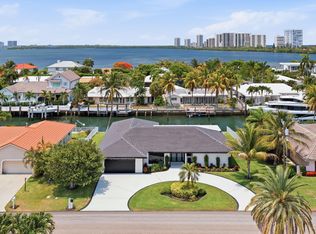 1170 Fairview Lane, Singer Island, FL 33404