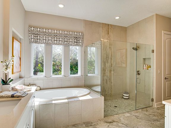 The Palmetto Owner s Bath