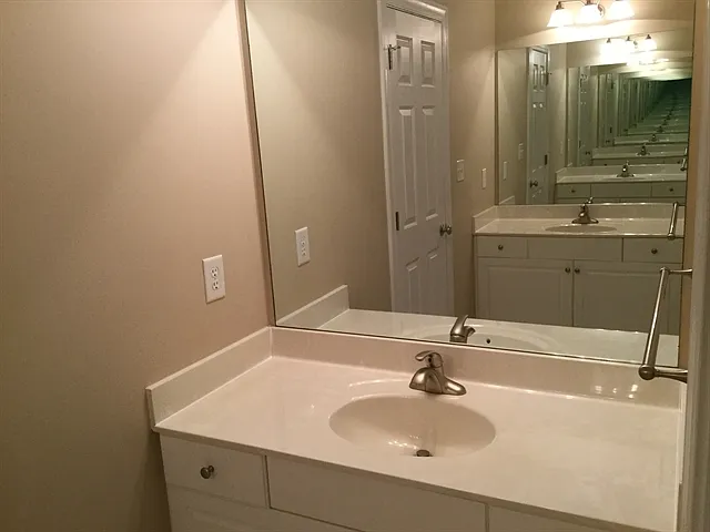 1124 Coram Fields Rd — Photo 11