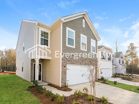 3rd image of 822 Pear Blossom Ct