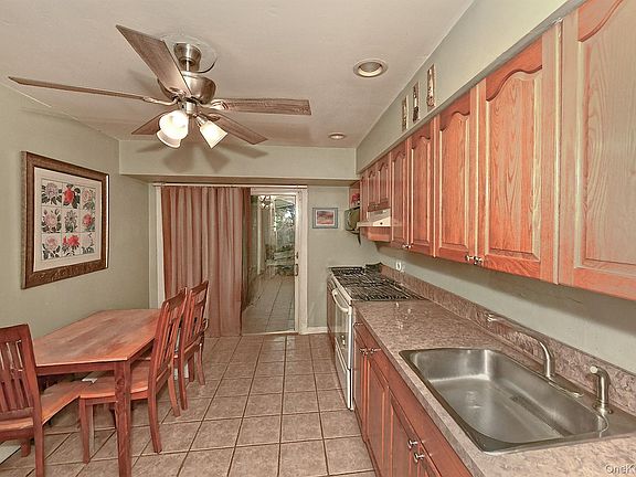 4th image of 26 Brandy Avenue