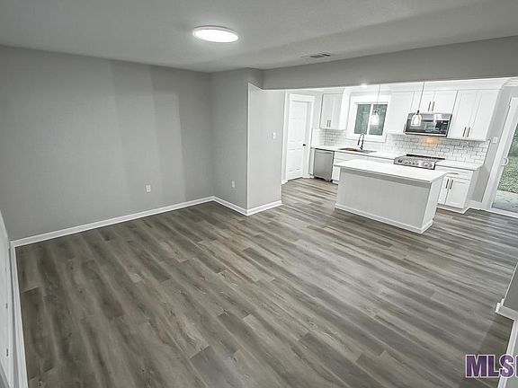 5th image of 4706 Tristian Ave
