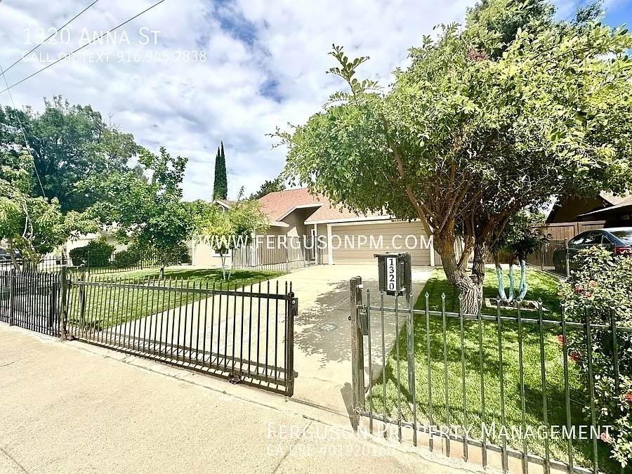 Charming Remodeled Home in West Sacramento! — Photo 2